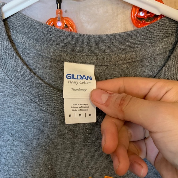 Shirt - Picture 2 of 3